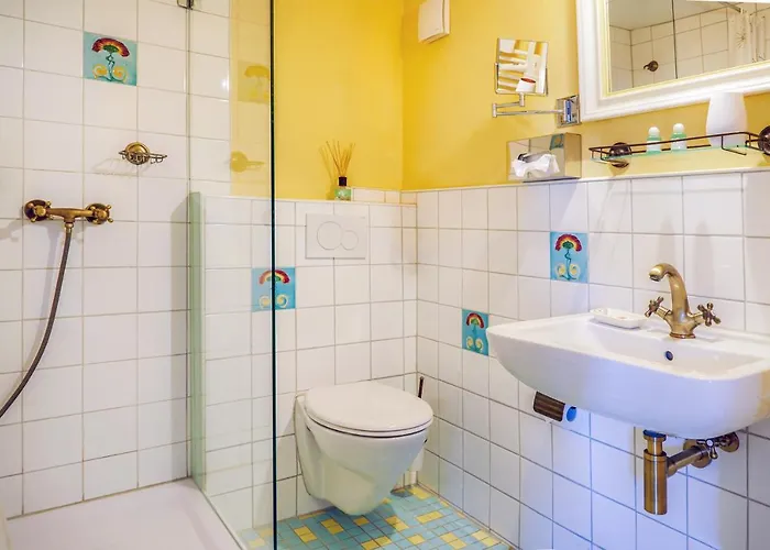 Amthof 3* 奥伯德尔丁根