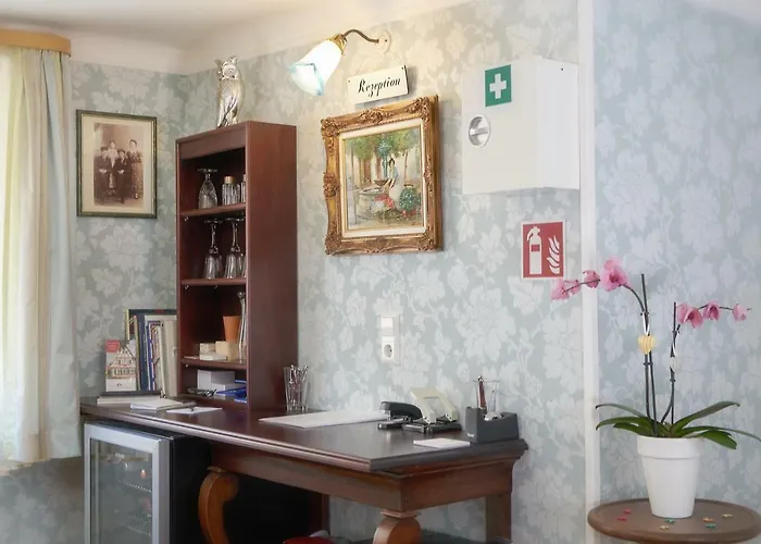 招待所 Amthof 奥伯德尔丁根